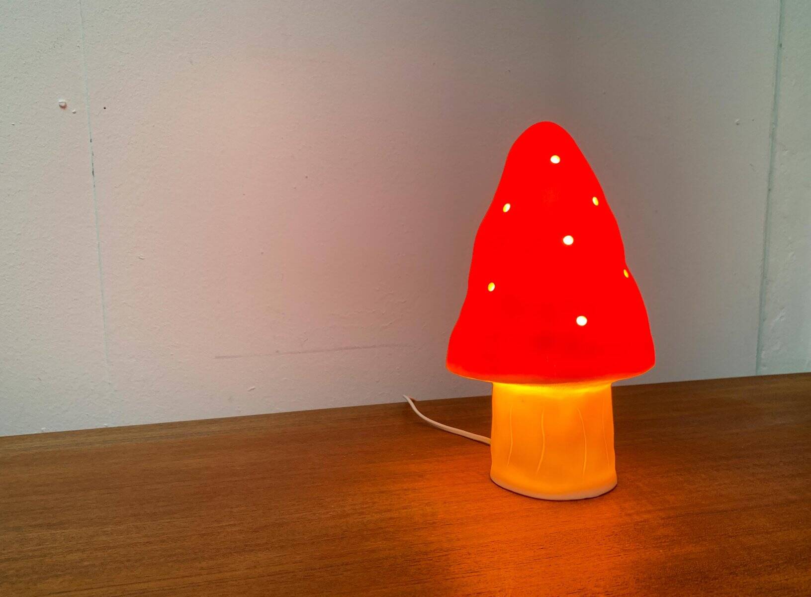 Postmodern plastic mushroom table lamp by Heico.