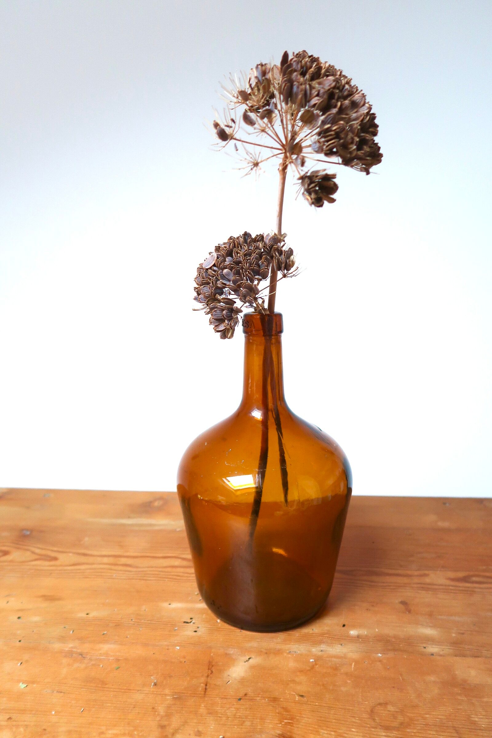 Amber demijohn 1 litre