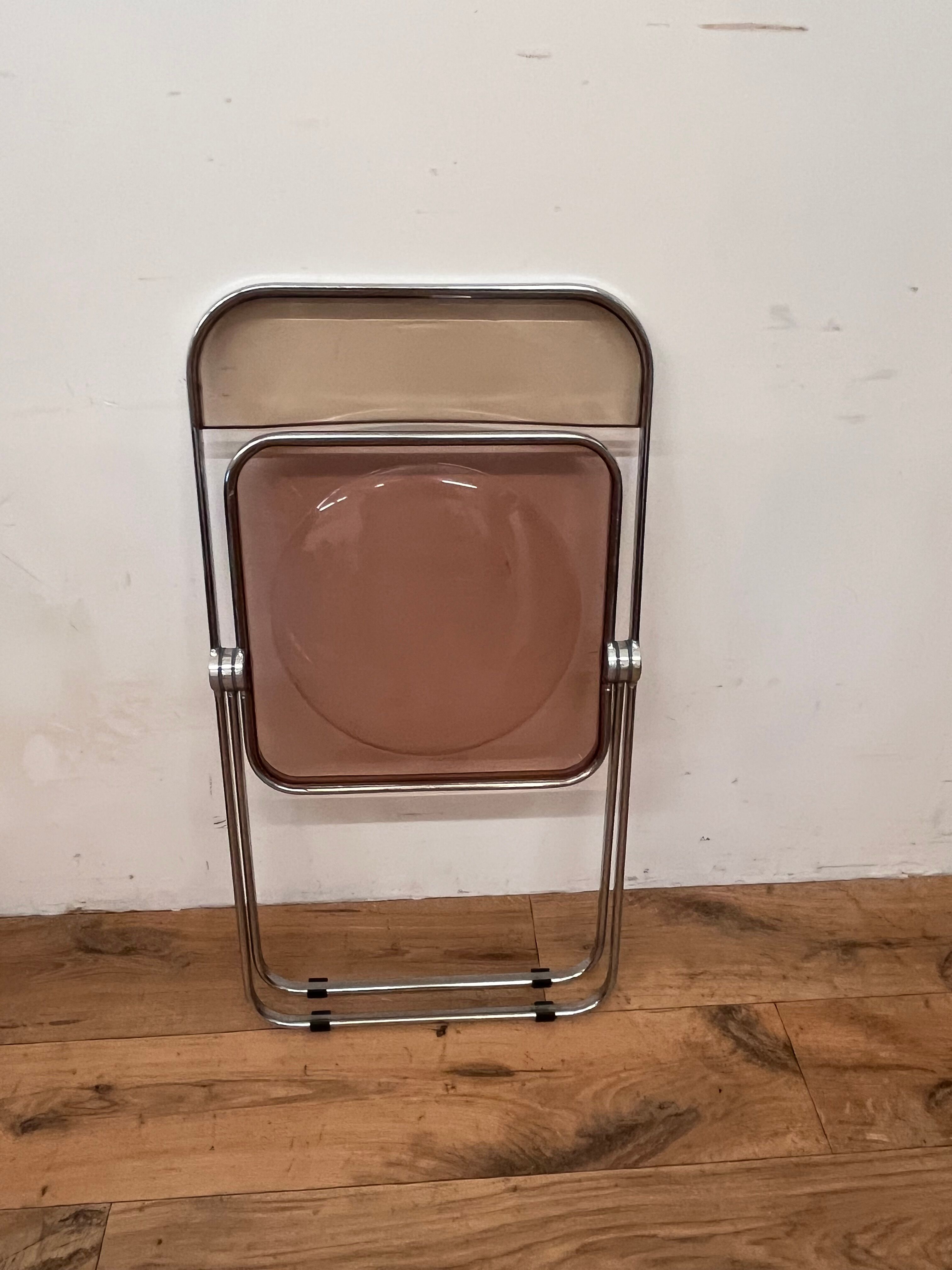 Chair "Plia" by Giancarlo Piretti for Castelli plexi