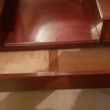 Mahogany hairdresser