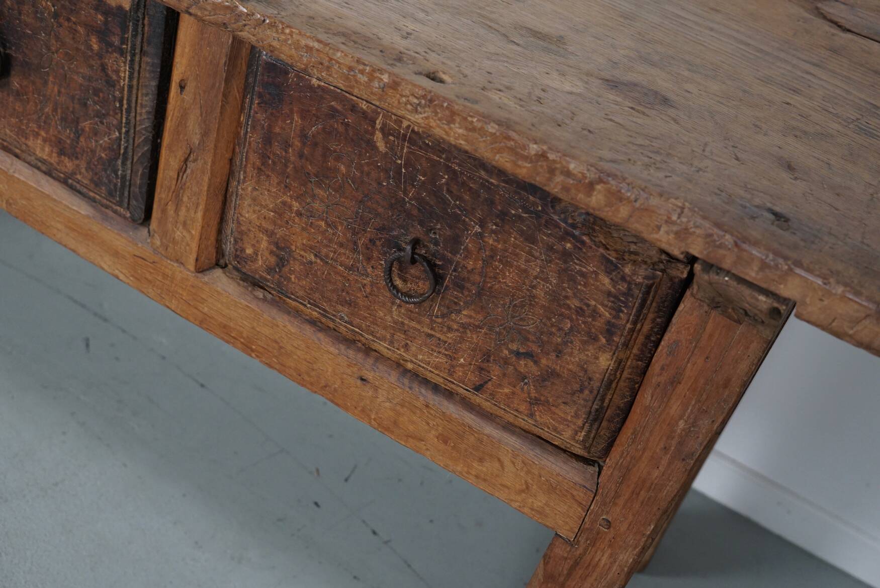 Antique Spanish Rustic Farmhouse Chestnut Side Table / Console, 18th Century