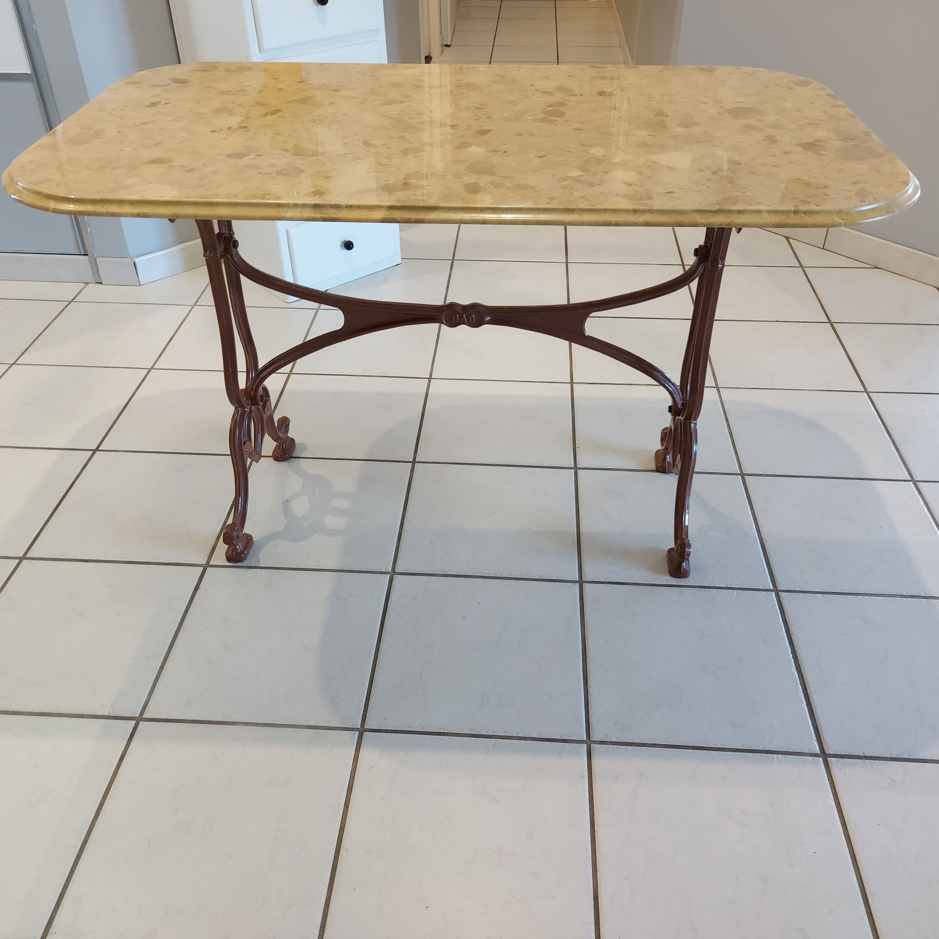 Bistro table vintage marble