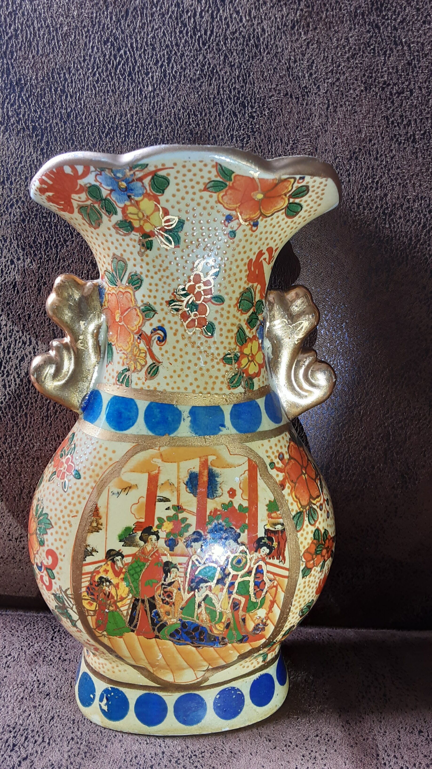 Vase asiatique