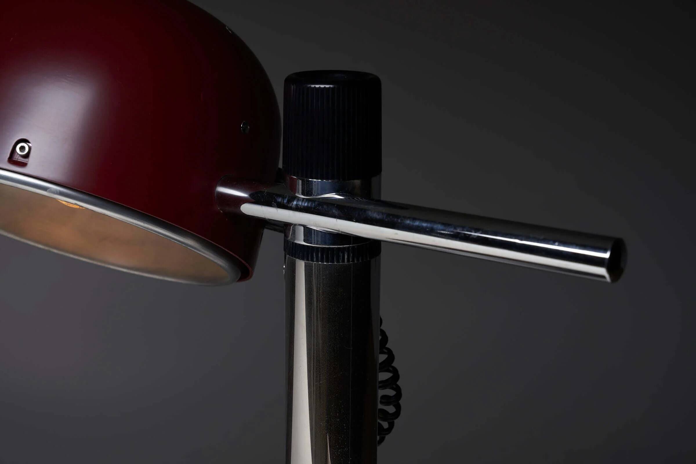 Lampe de table contemporaine