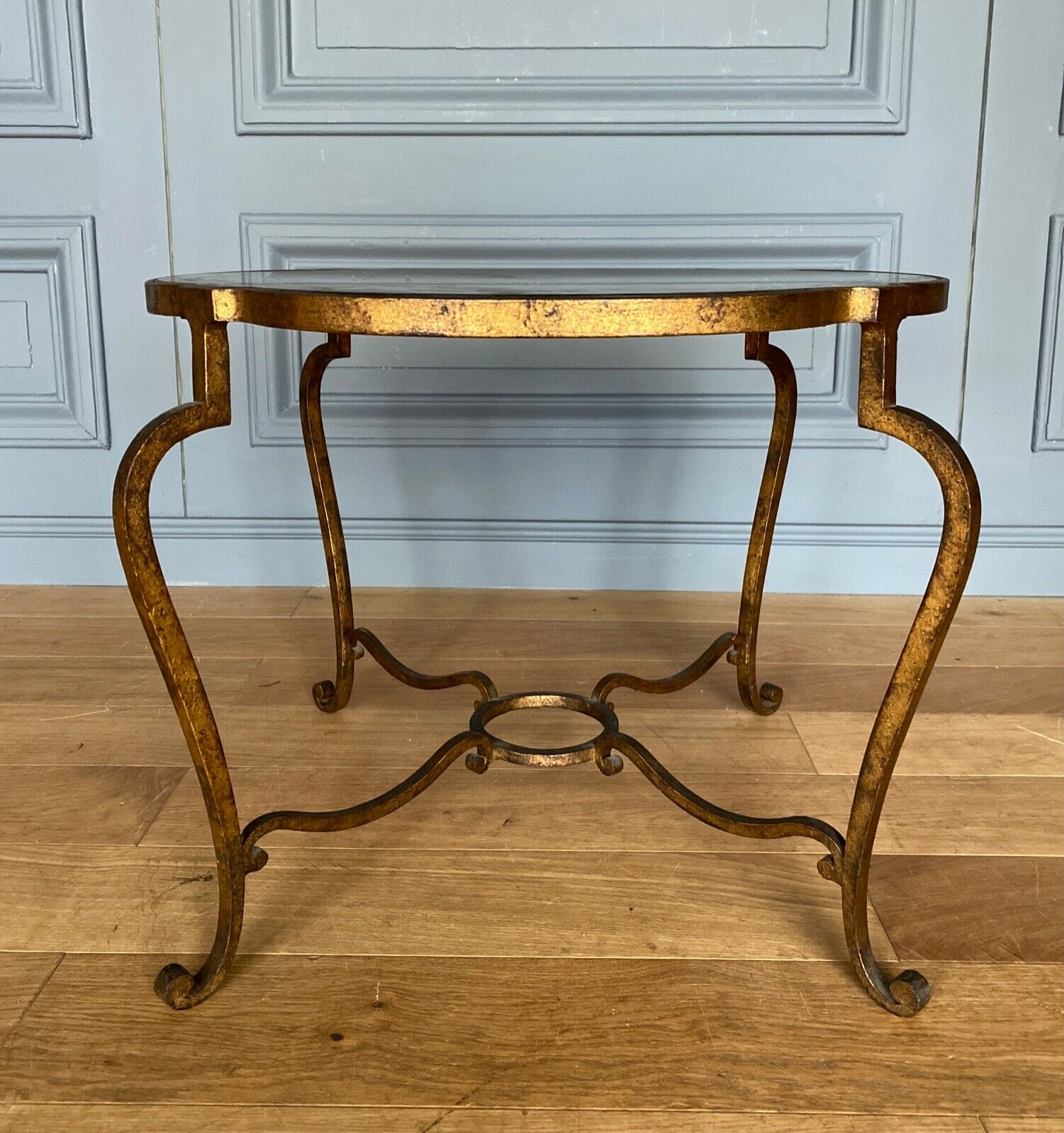 Gueridon 1940 french work ironwork doree plateau eglomise