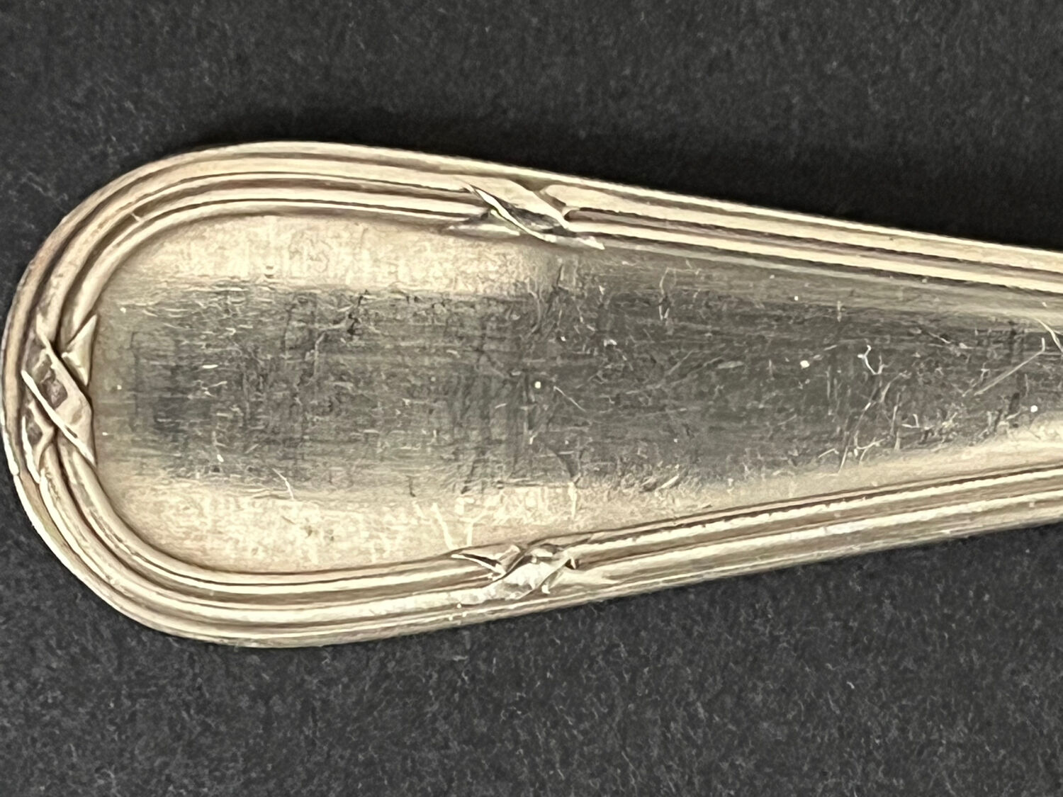 12 Apollo silver-plated cutlery pieces