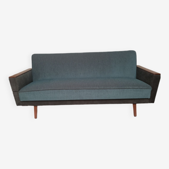 Vintage daybed sofa