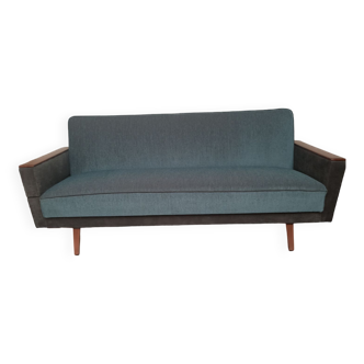 Vintage daybed sofa