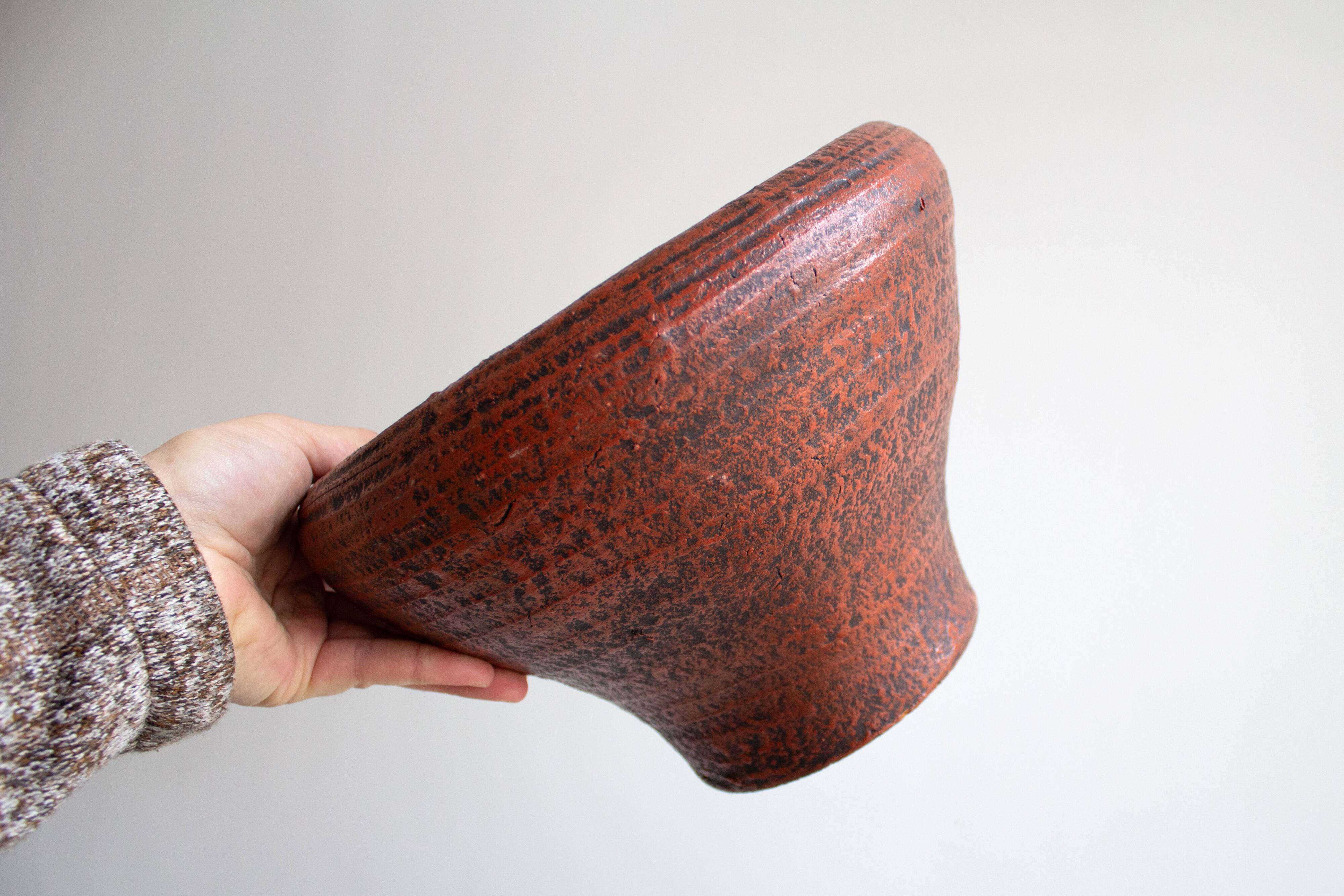 Large vintage K.D. ceramic planter / fruitbowl