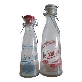 Set of 2 milk bottles