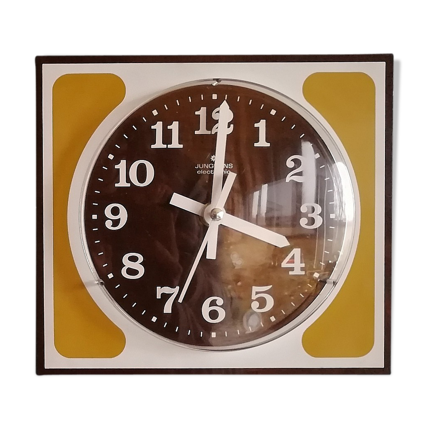 Vintage clock, wall clock "Junghans Café Ocre"