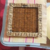 Straw tray with glass tile