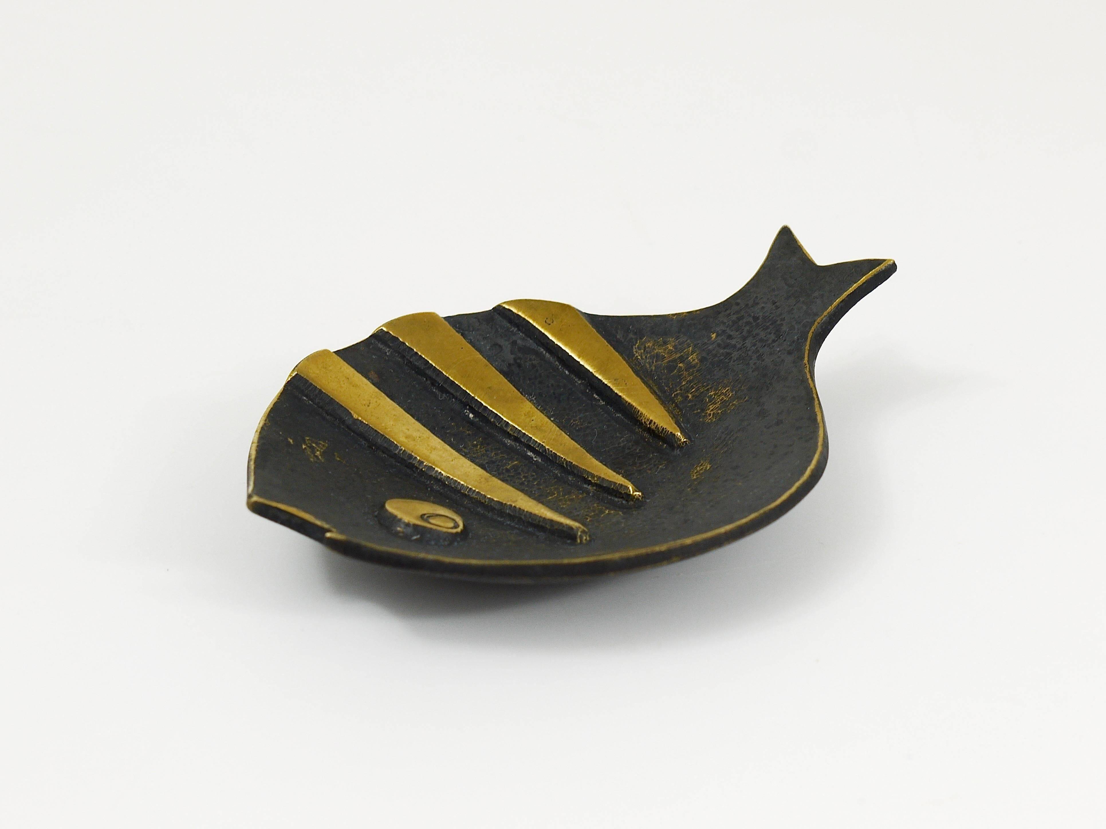 Brass fish ashtray by Walter Bosse, mid-century Herta Baller, Austria, 1950s.