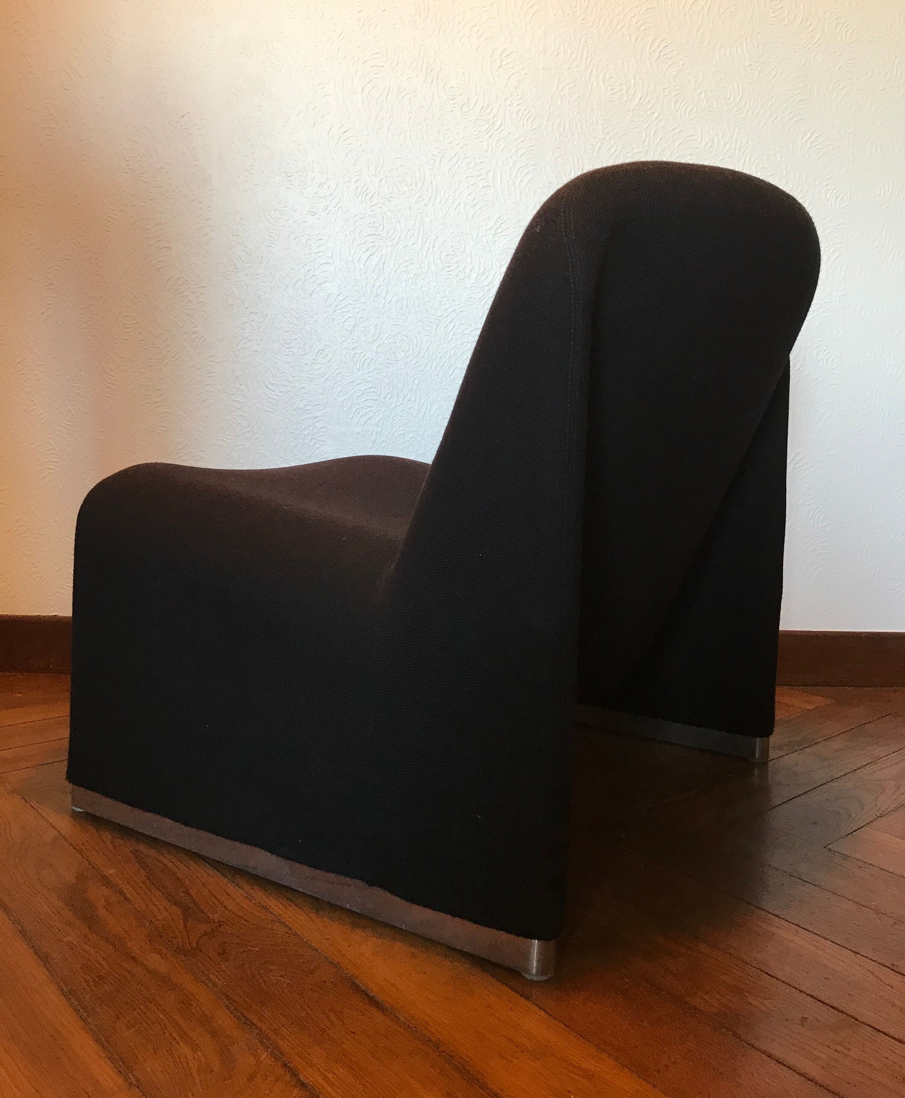 Fauteuil Alky, de Giancarlo Piretti pour Castelli