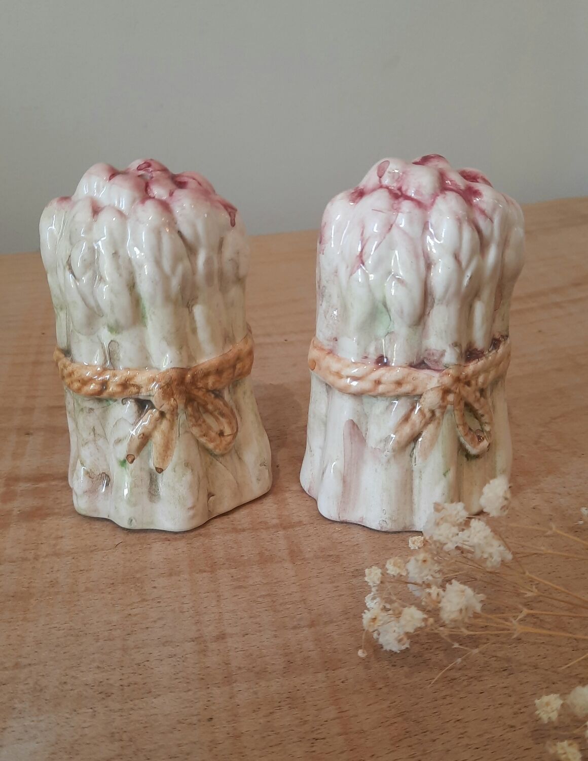 Vintage Slurry Pepper Shaker