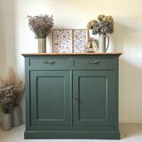Green Parisian buffet