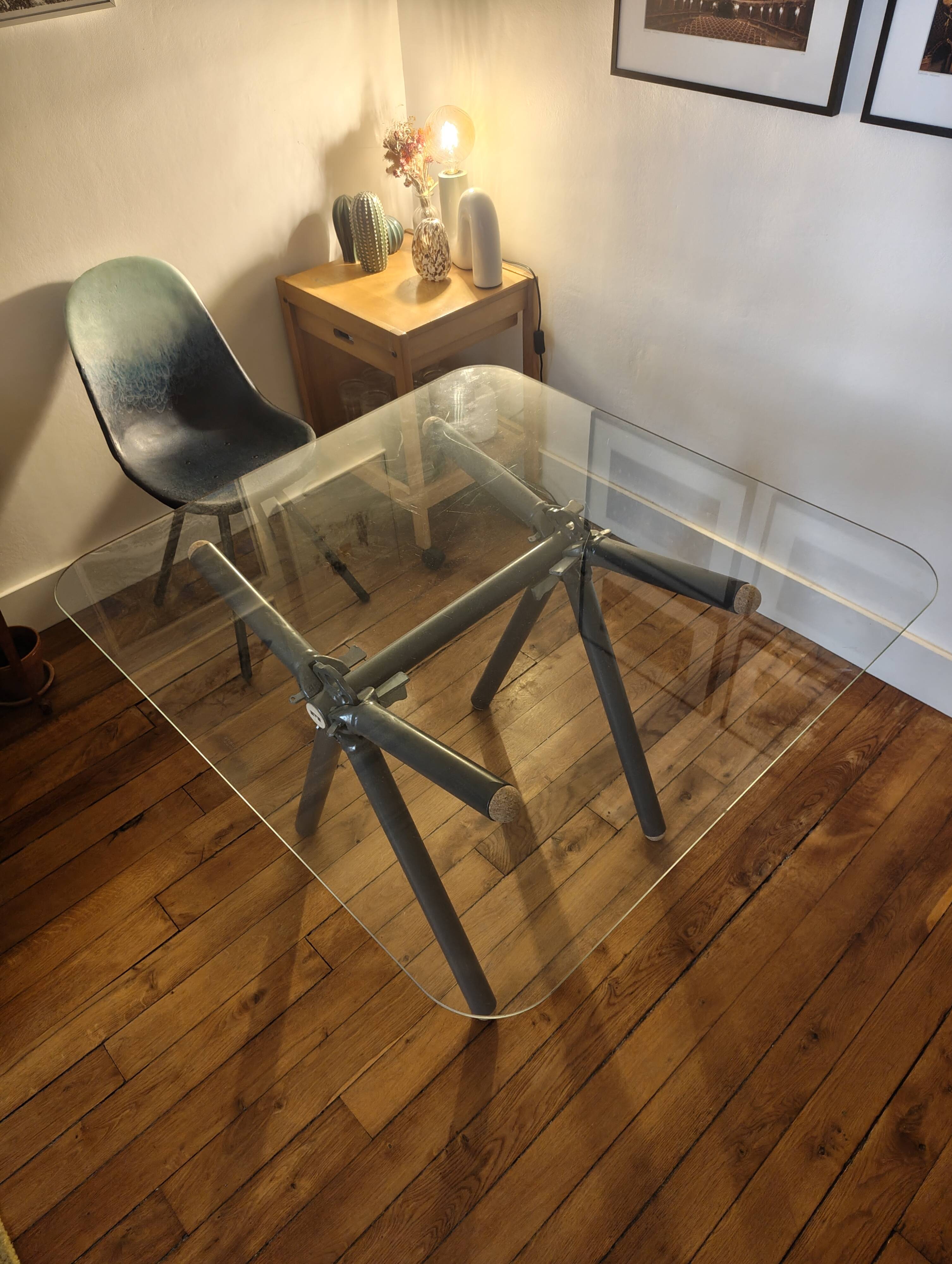 Clavex square table for 4 people – Maximum