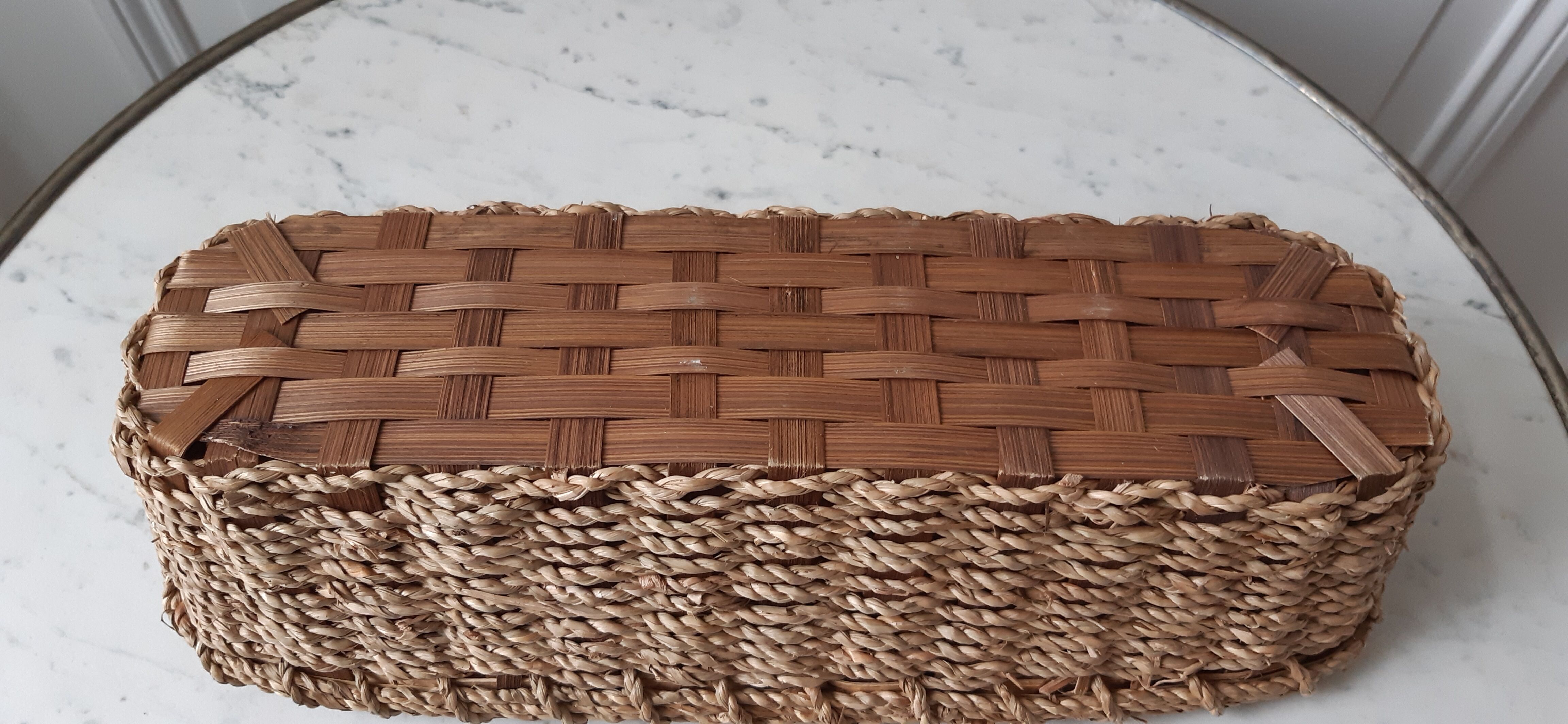 Wicker basket and sea rush 60s-70s