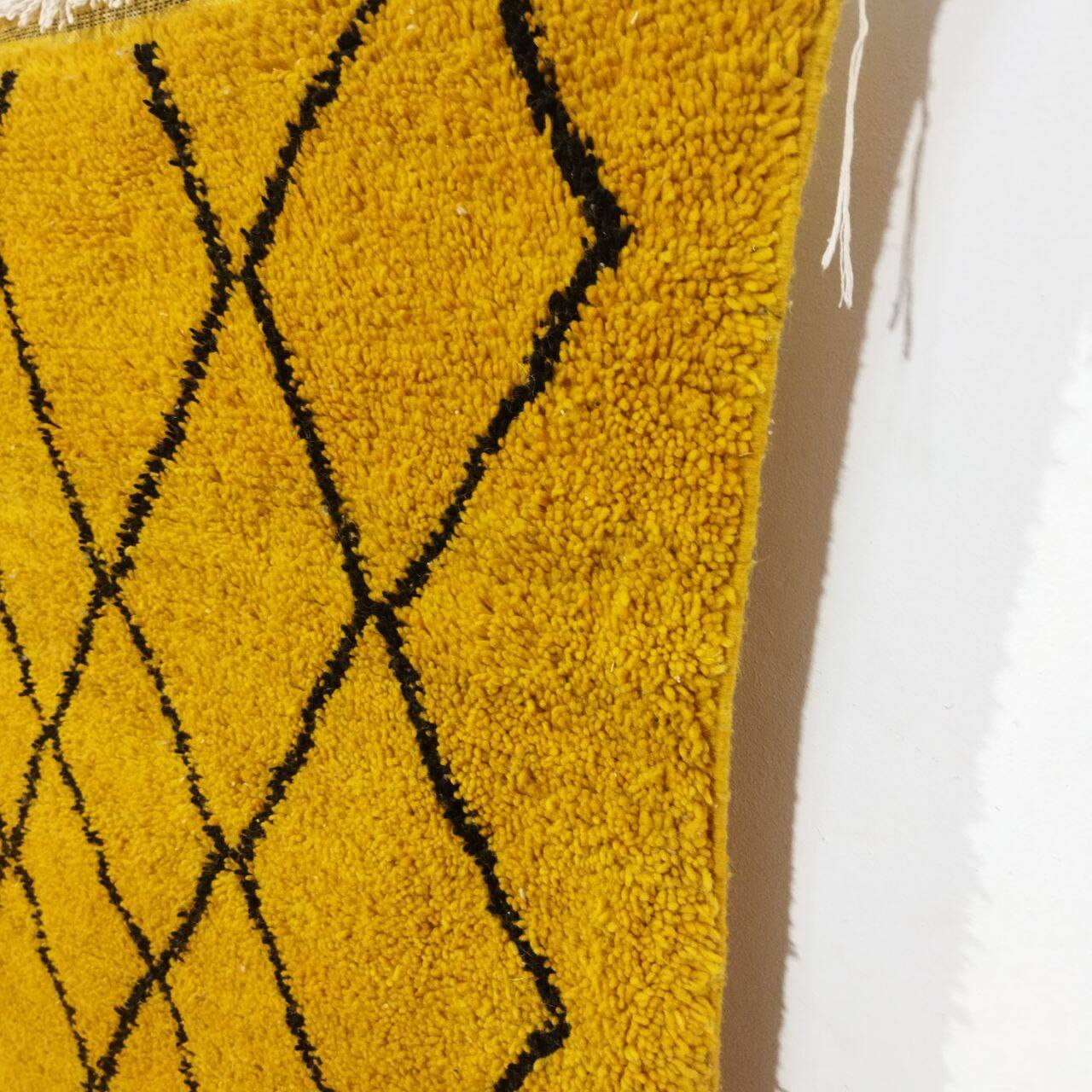 Handmade wool Berber rug 300x190 cm