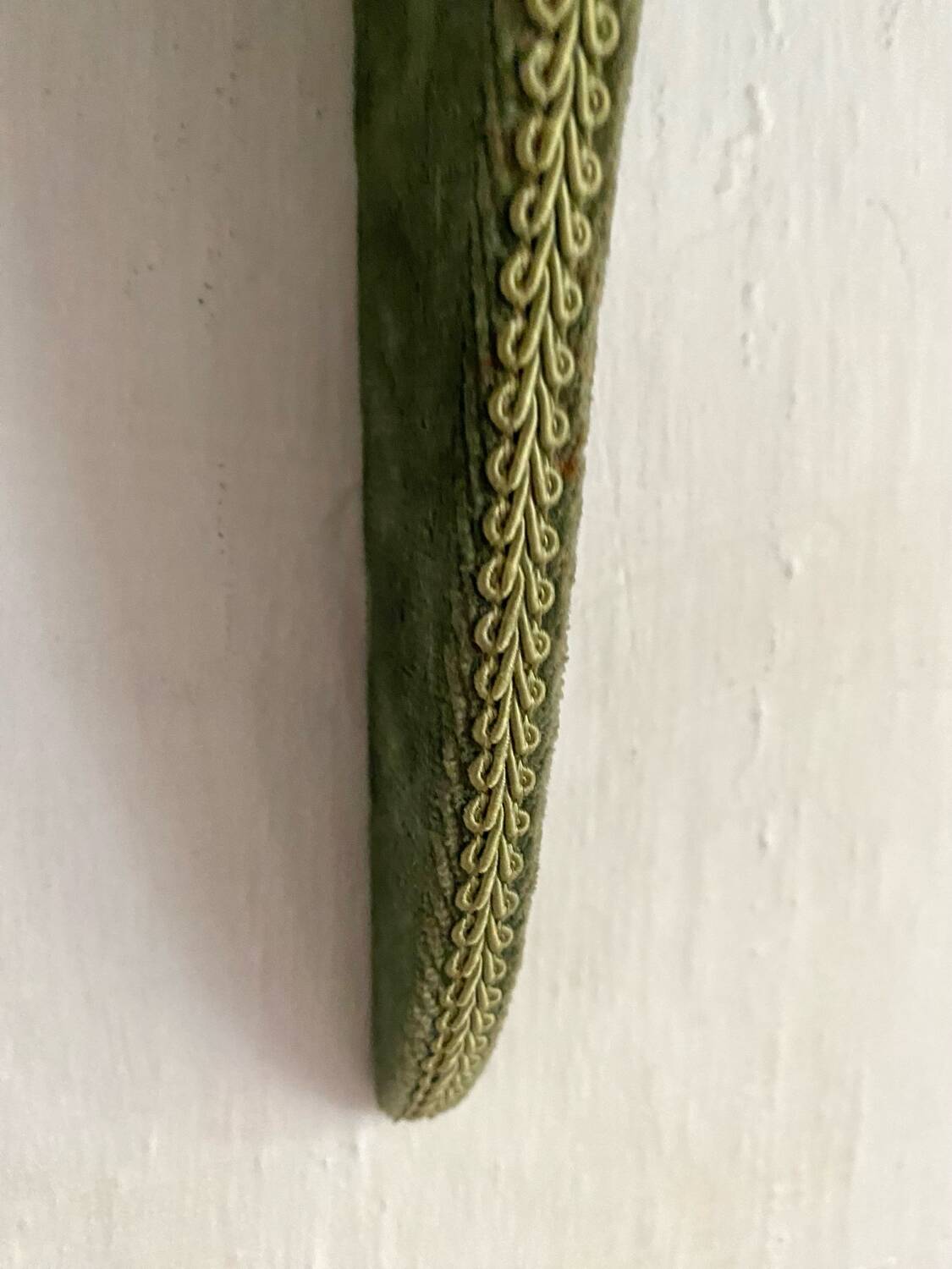 60s velvet wall shelf