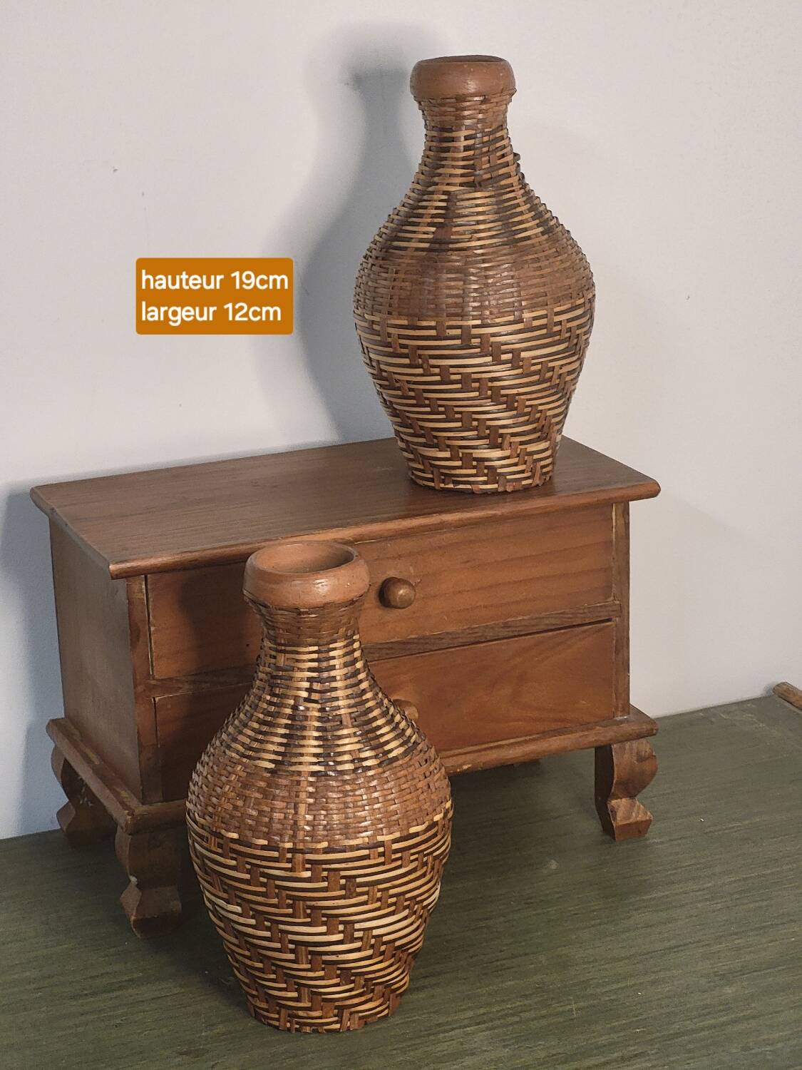 Rattan bottle