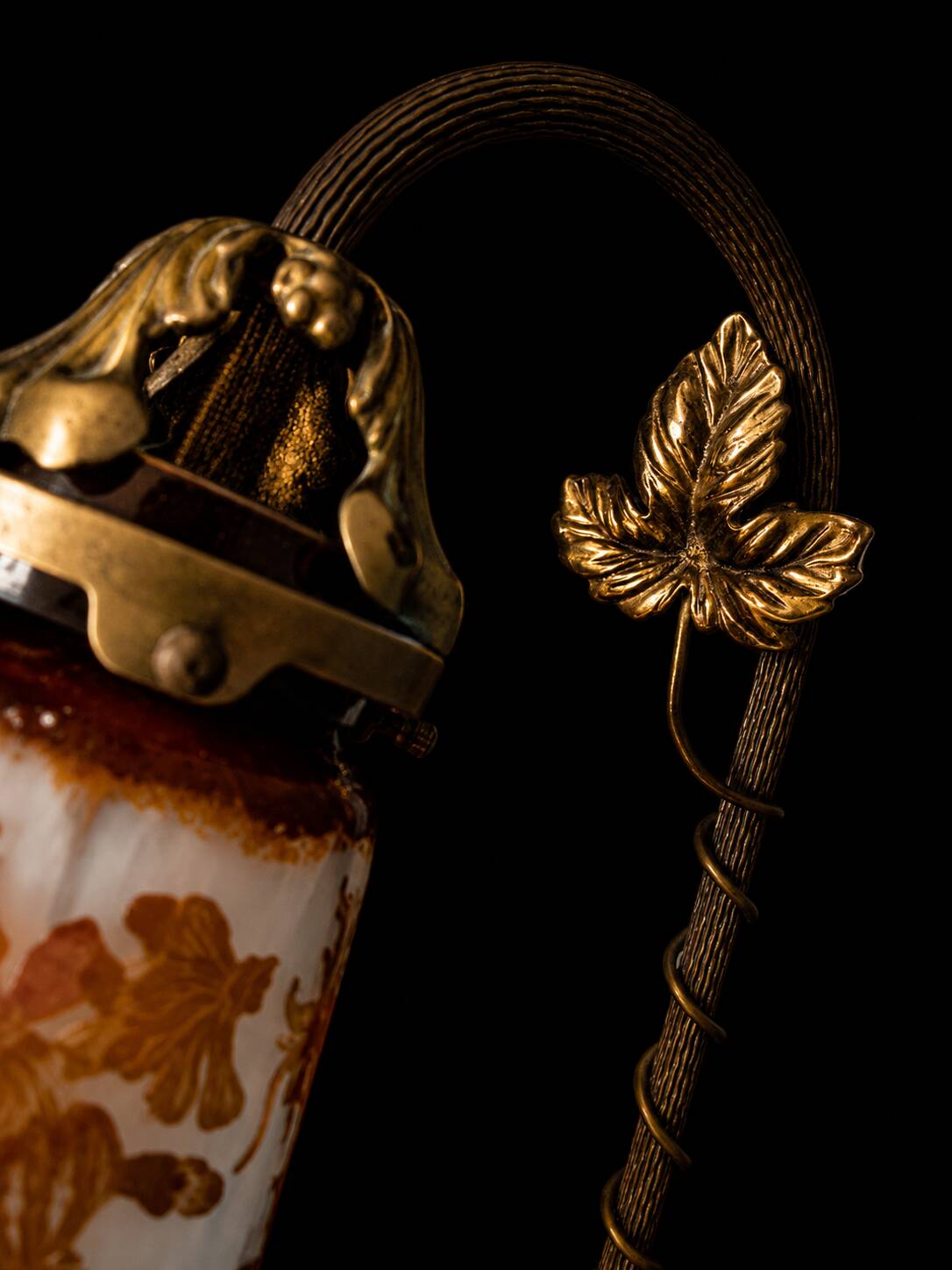 Art Nouveau lamp signed LAFLOR, marbled glass with enamel floral decoration.