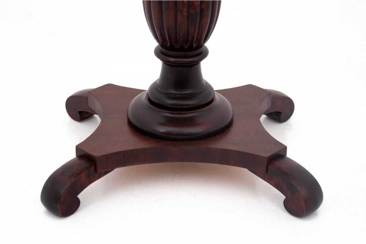 Antique thread table, Northern Europe, around 1860. After renovation.