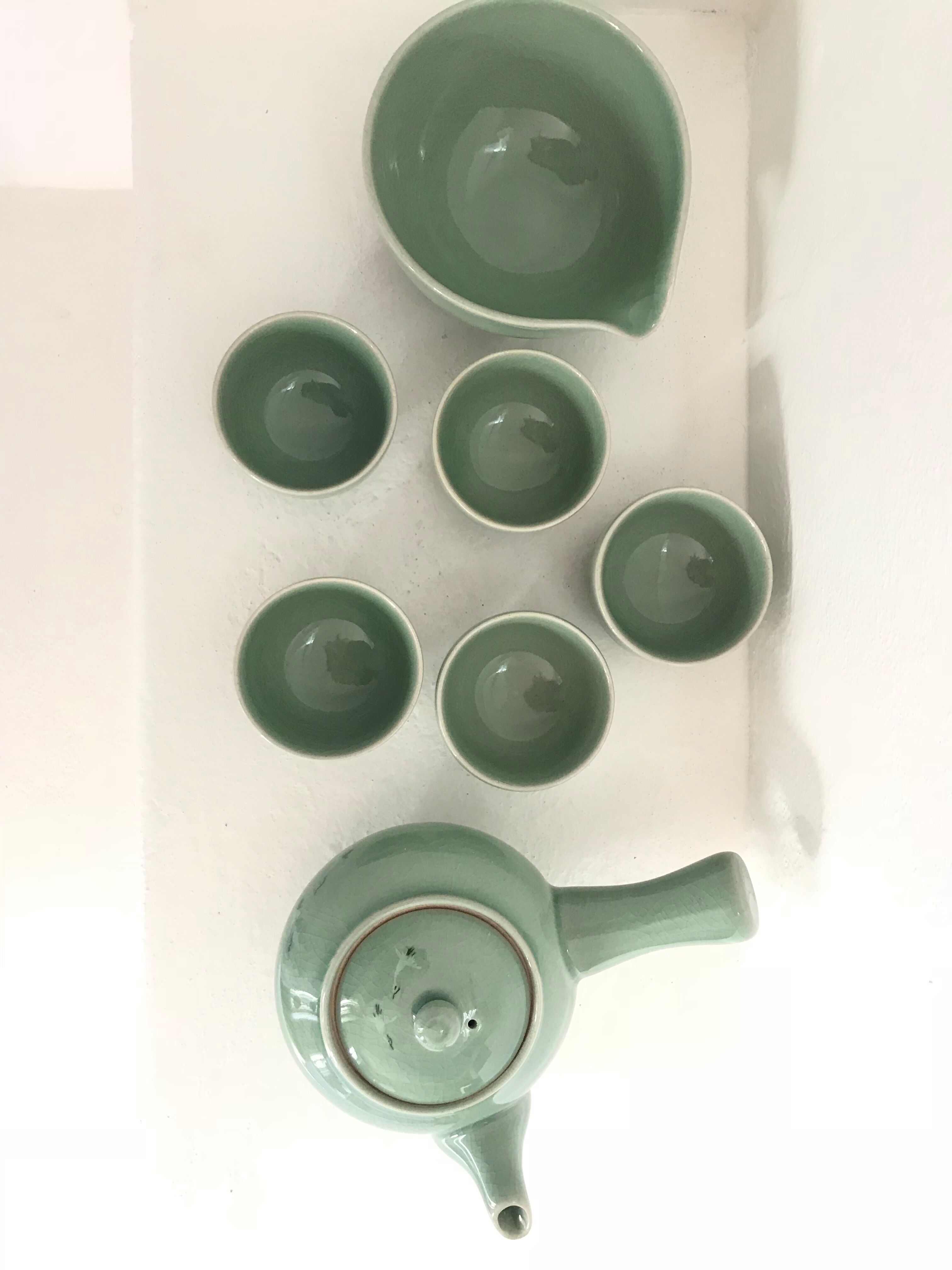 Hanbeoldaki tea set