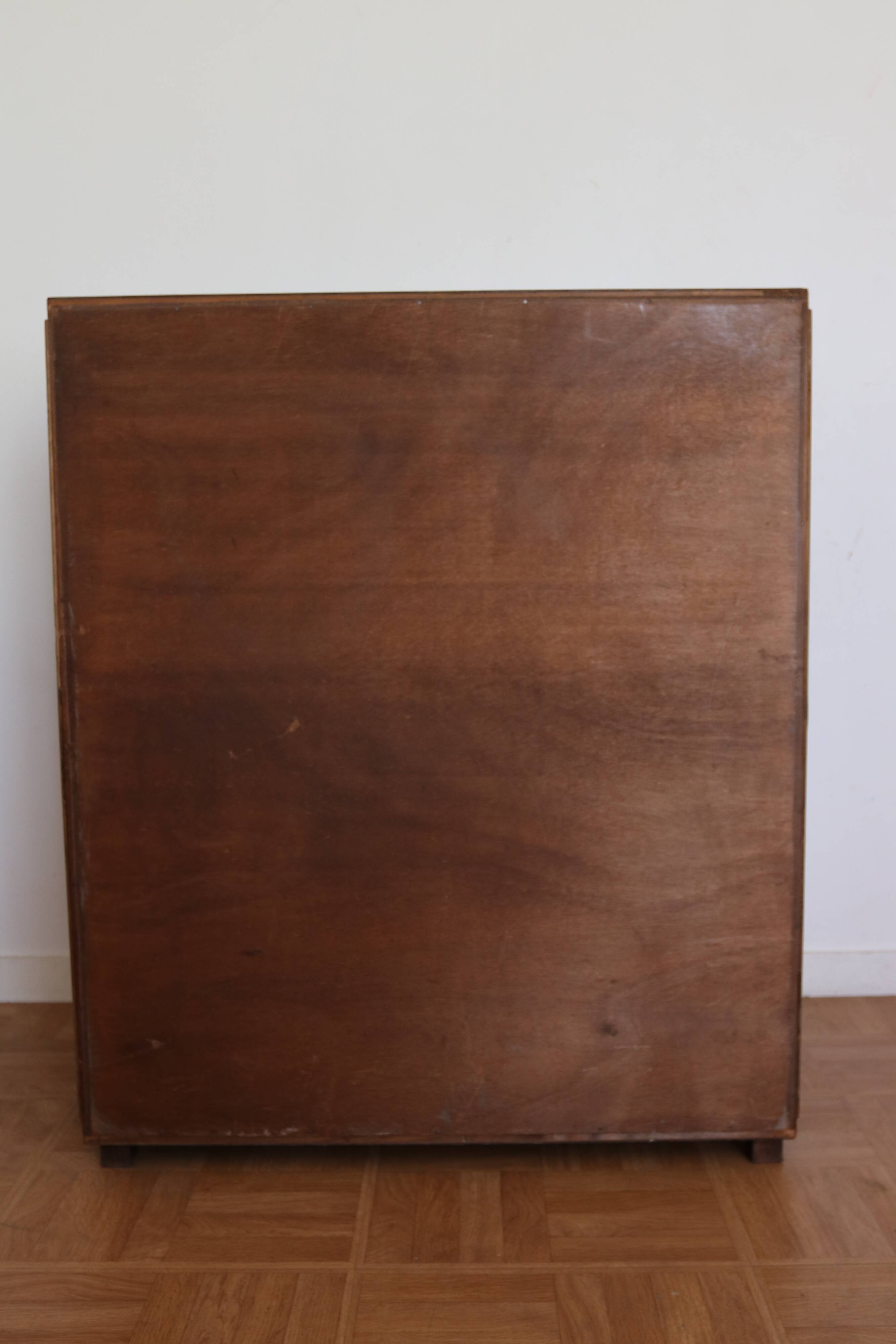 Walnut veneer buffet