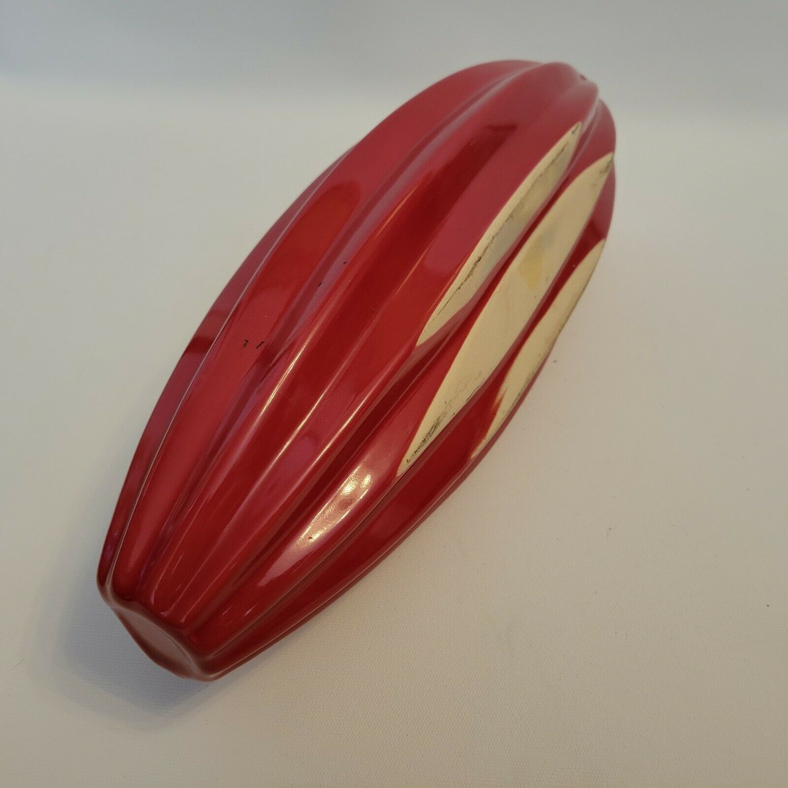 Recycle bin centerpiece design ceramic red