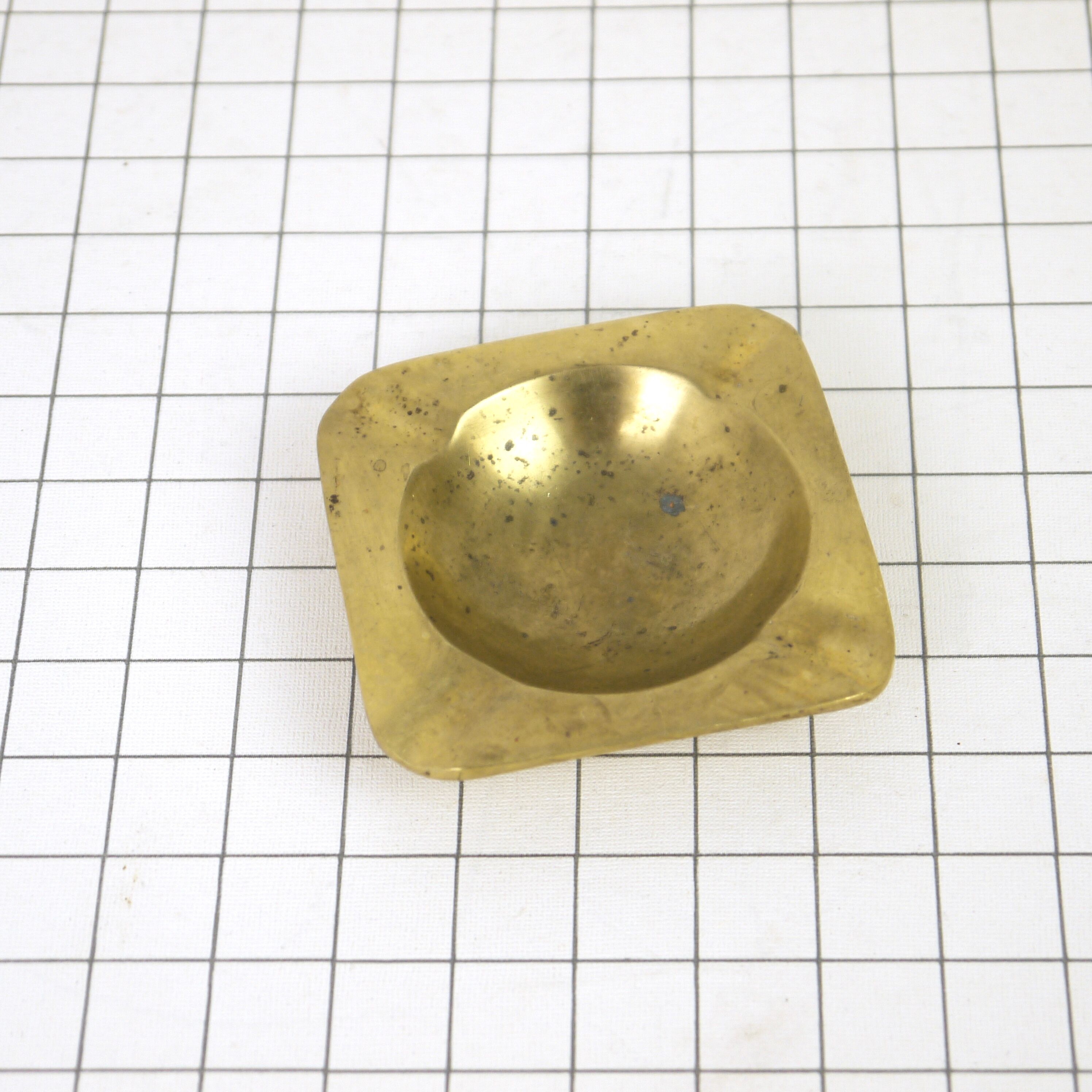 Ashtray brass