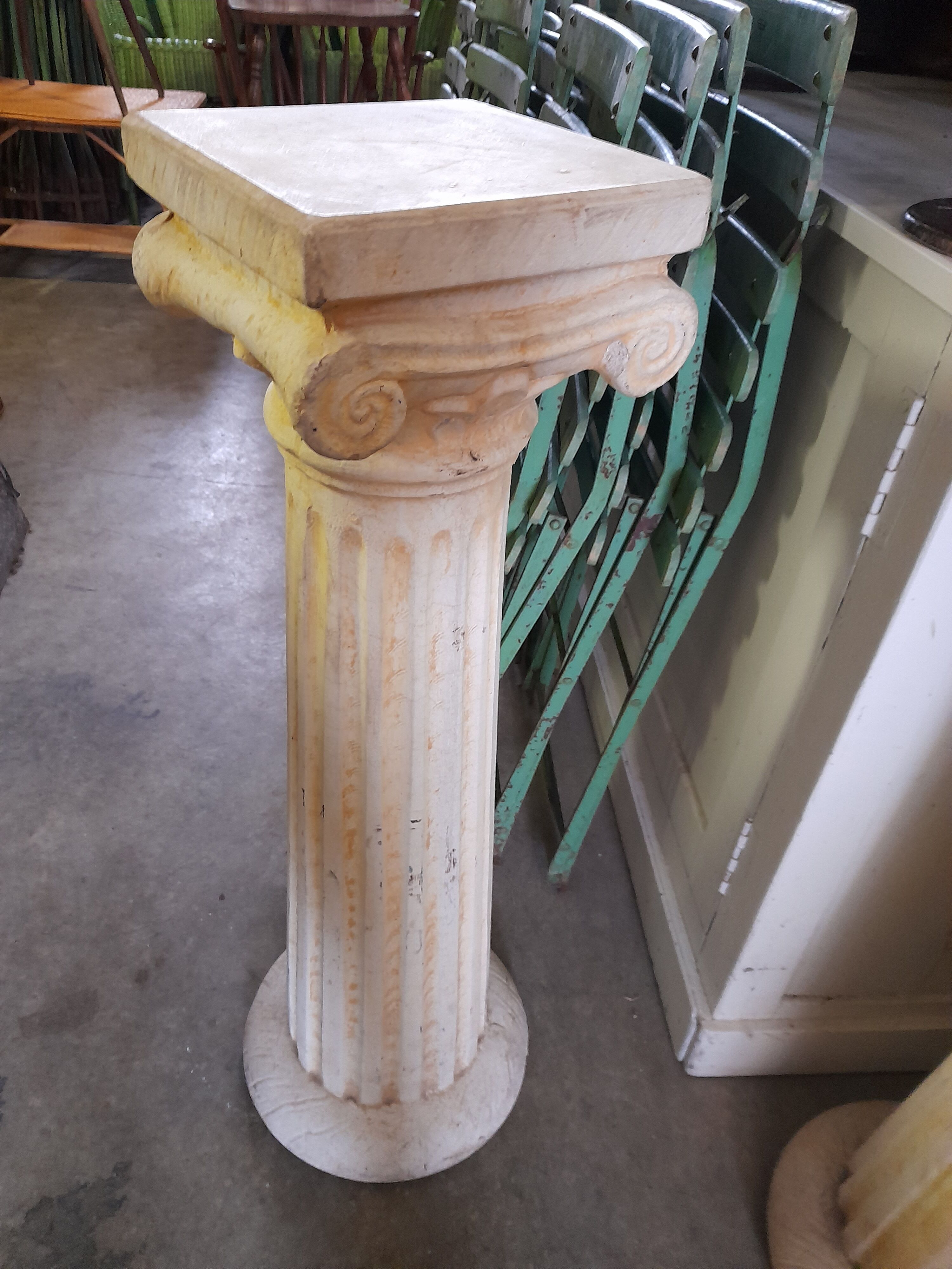Paire de colonnes selettes en béton