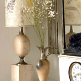 2 alabaster soliflores