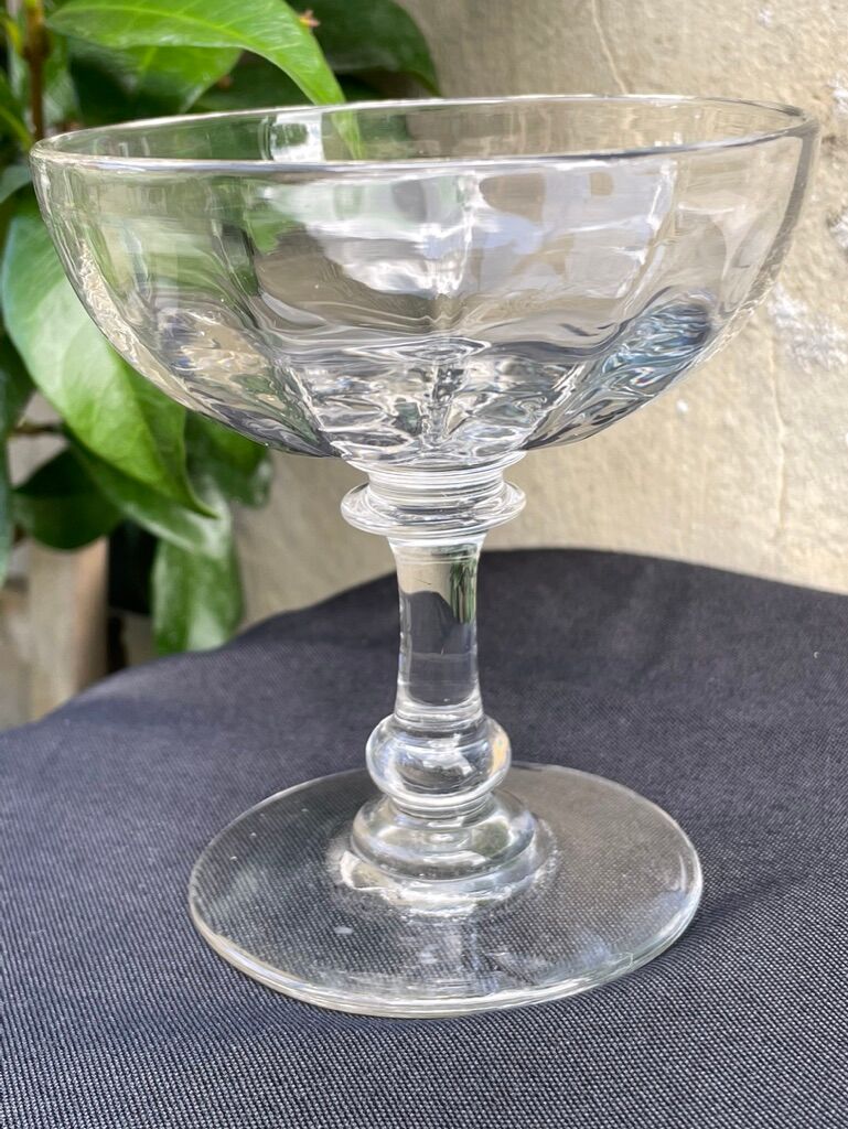 6 Champagne glasses in glass with Venetian ribs - XIXth