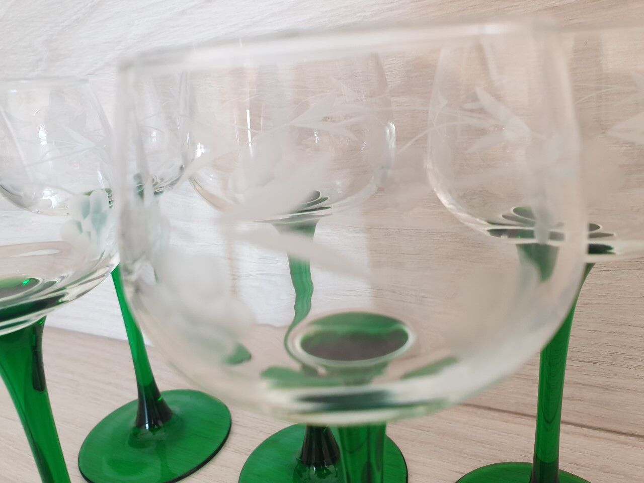 Set of 6 chiseled Alsace glasses