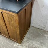 Small trading counter