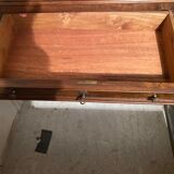 Antique chest of drawers
