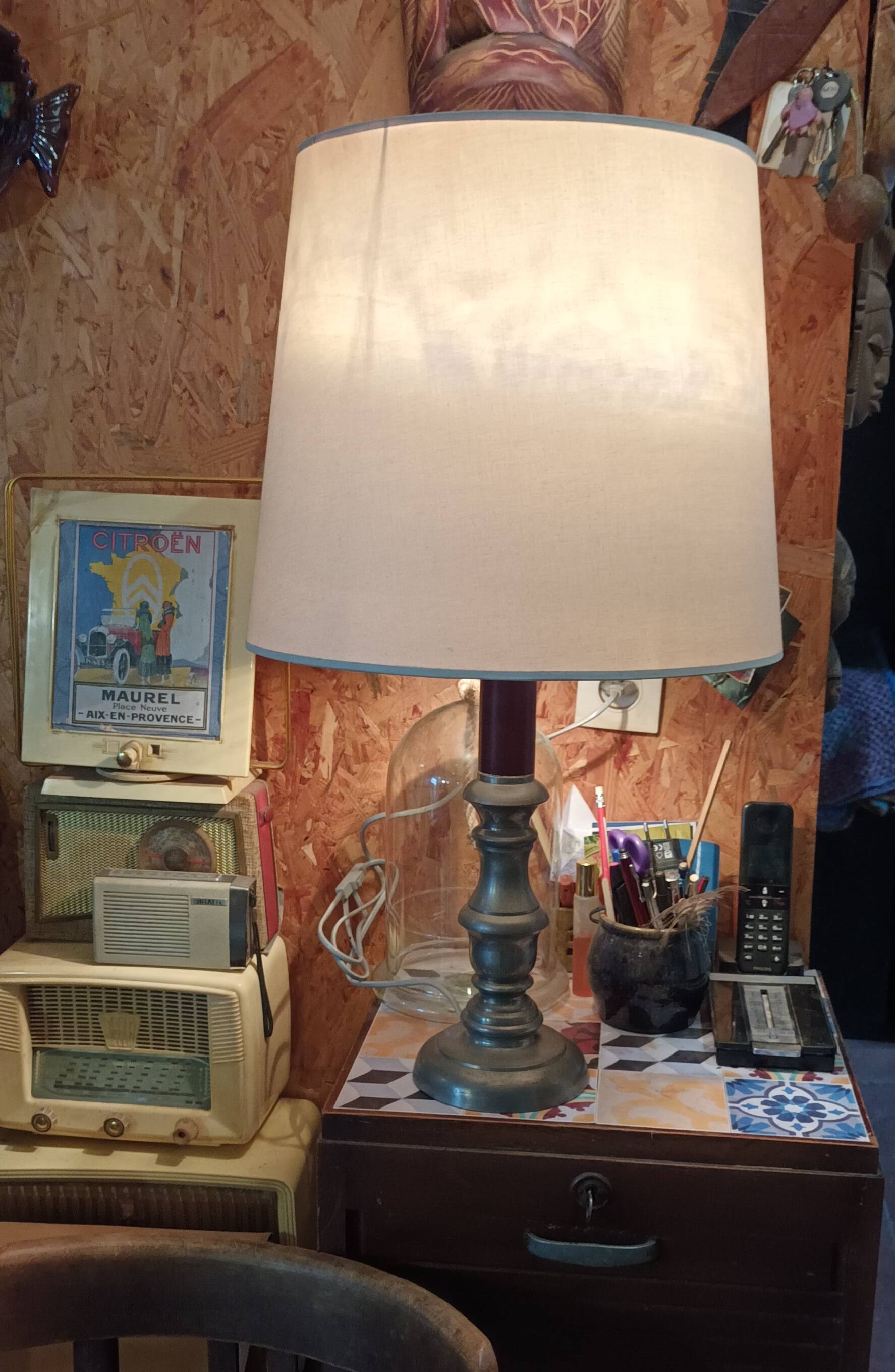 Lampe étain et bois