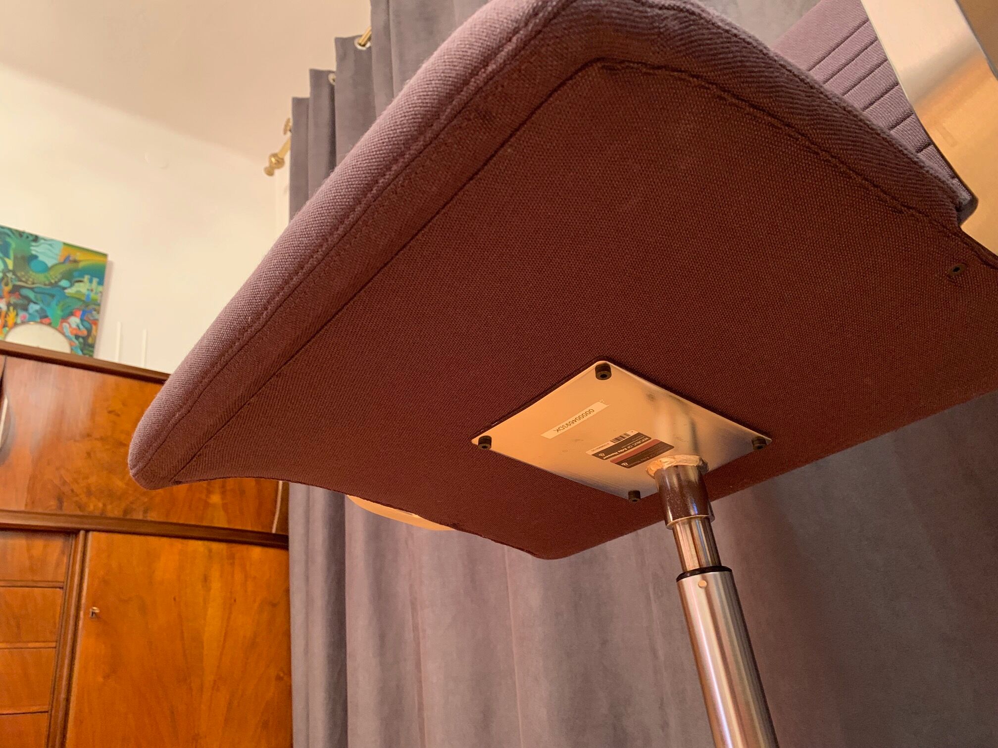 Oxford armchair by Arne Jacobsen, Fritz Hansen, Denmark.