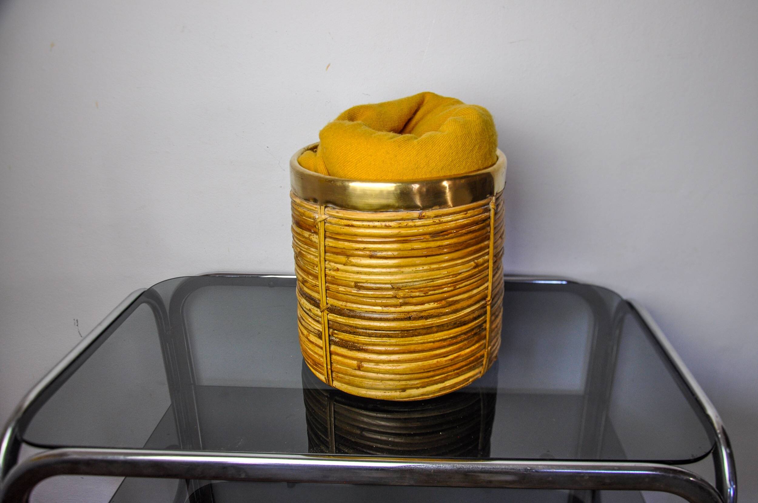 Rattan and brass basket, Italy, 1970, 25 cm diam
