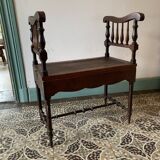 Commode bench