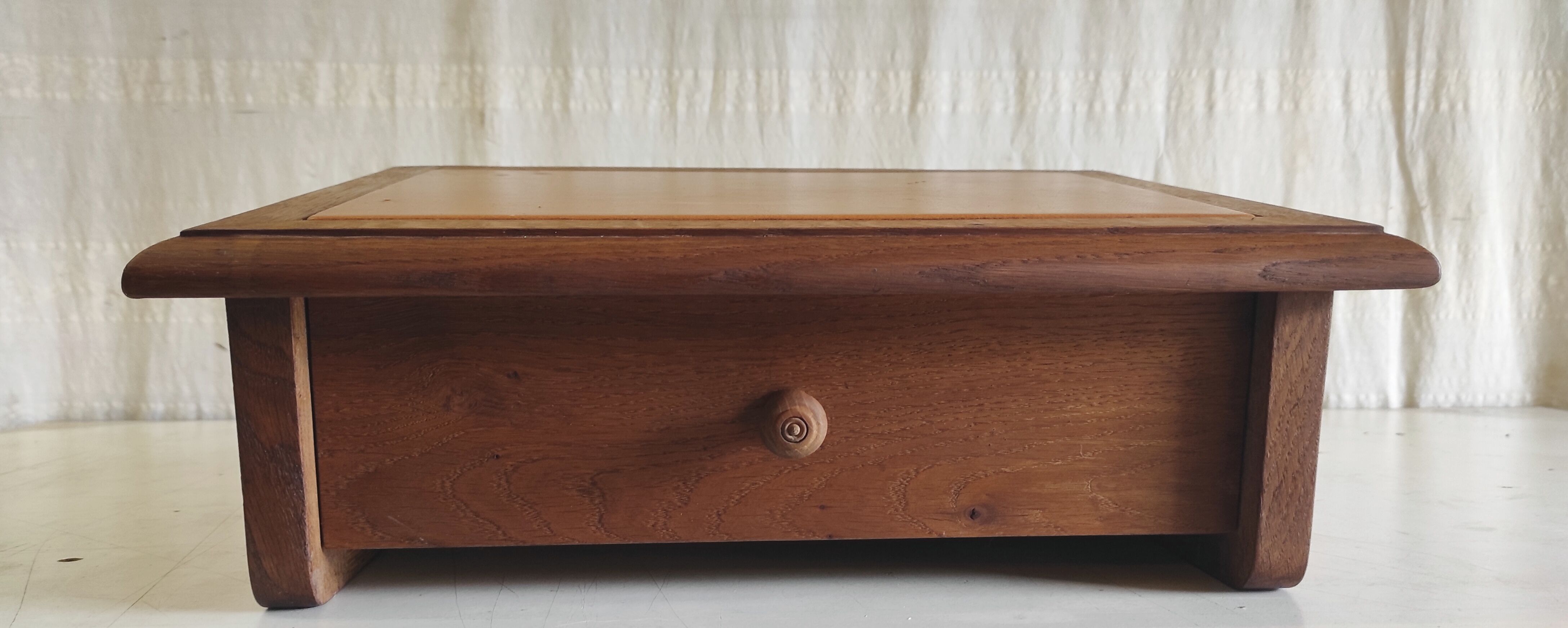 Wall-mounted writing desk in solid oak - mid 20th century.