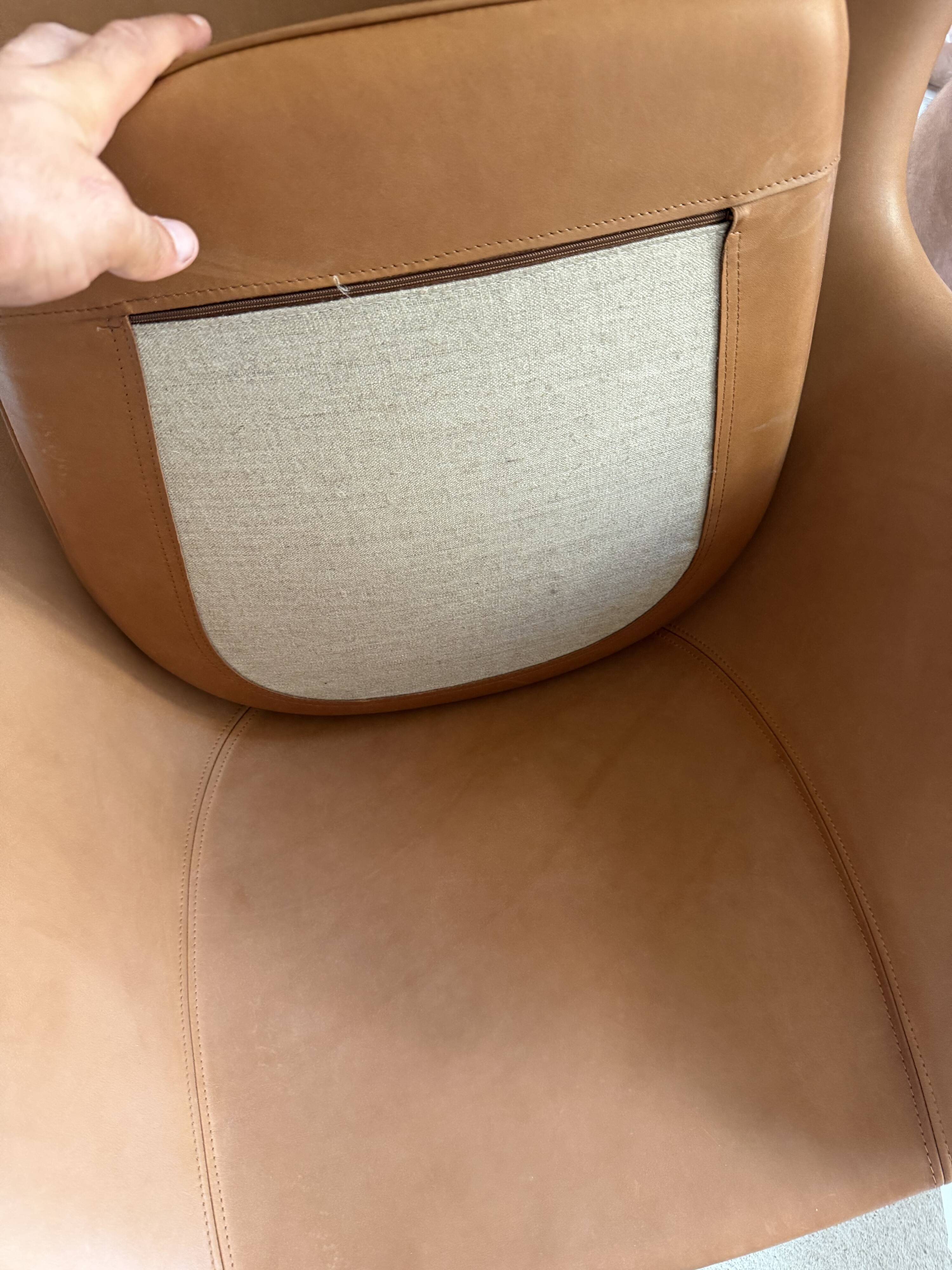 Fritz Hansen Egg Chair 07-'63 Cognac Camel vintage leather NEW CONDITION!!