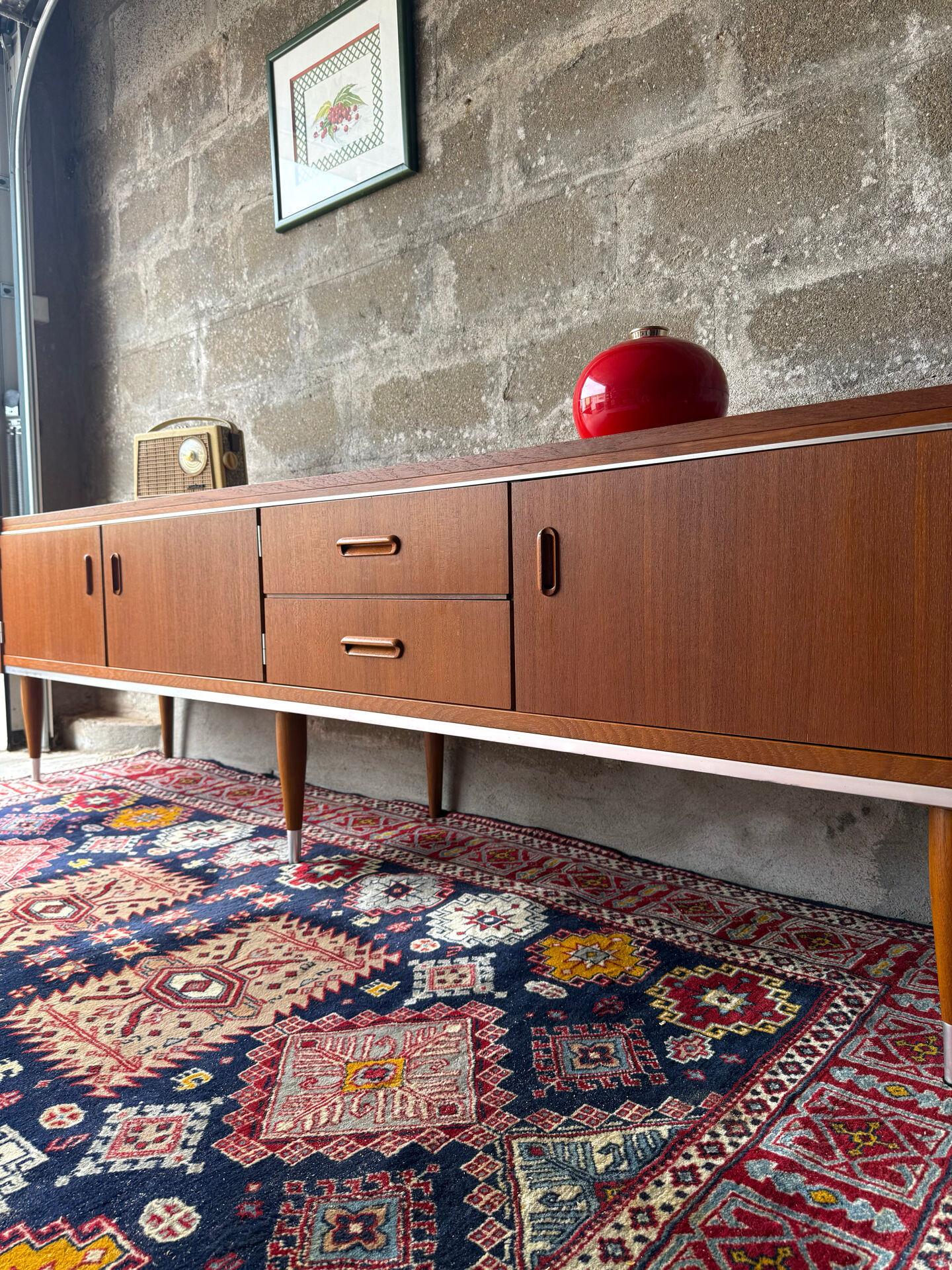 Scandinavian low sideboard in teak, 1960.