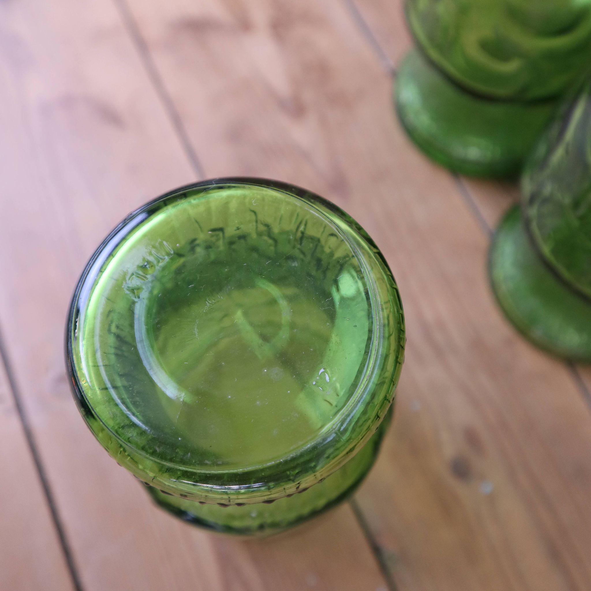 6 green glasses Fidenza Italy