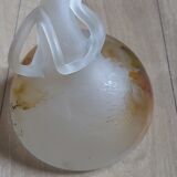 Vase patte de verre signé