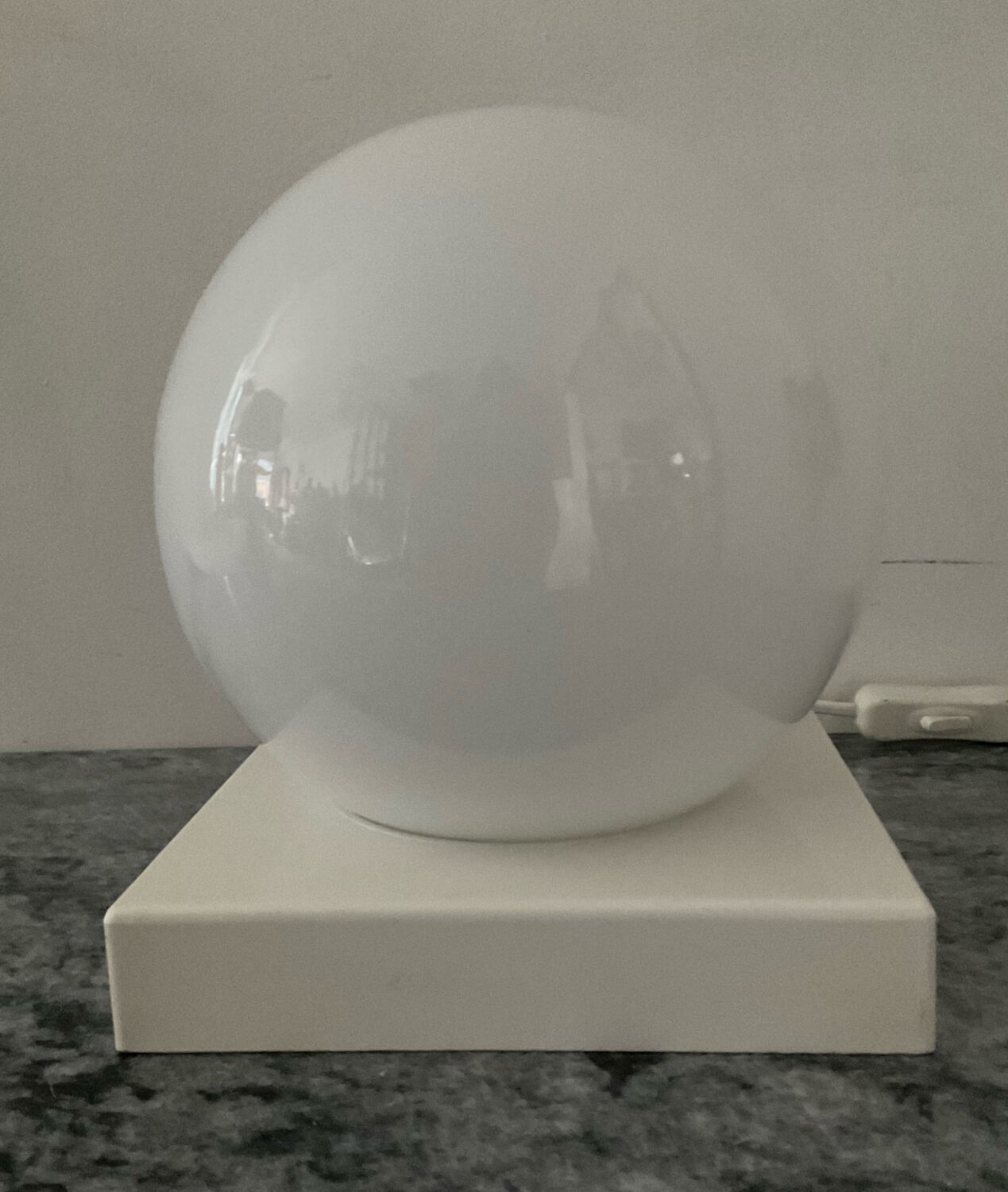 Opaline ball lamp from the 70s-80s.