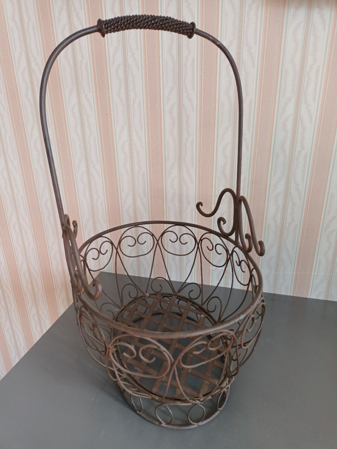 Iron basket