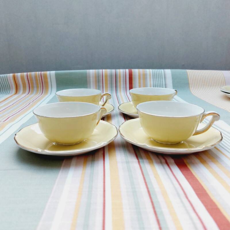 4 Ceranord Trianon cups