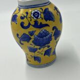 Vase chinois jaune à motifs bleus , 19ème siècle